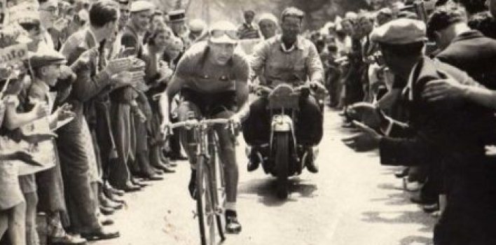 El «milagro» que en el Tour de Francia hizo Gino Bartali, el ciclista más devoto de la historia
