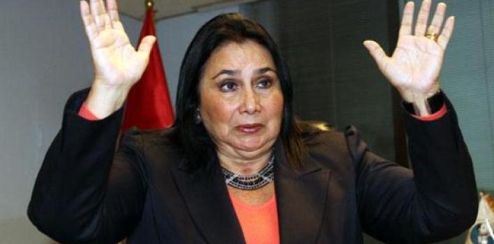 Peruanos desaprueban gestión de ministra que promueve aborto