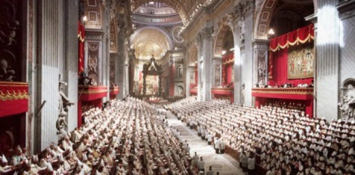Benedicto XVI: «El Concilio tiene mucho que decir a las nuevas generaciones»