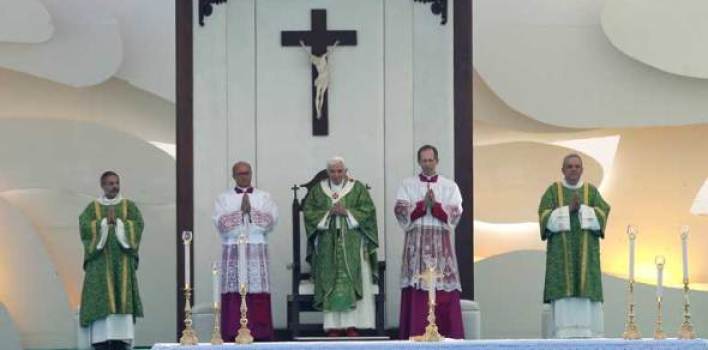 Iglesia está llamada a ser servidora de paz en Medio Oriente, expresa el Papa