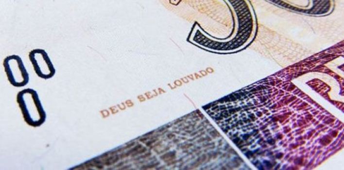 106 días para eliminar a Dios de la moneda de Brasil