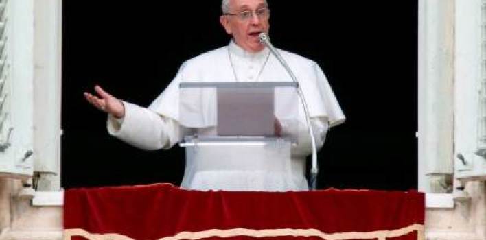 El Papa Francisco. «El Señor nunca se cansa de perdonar»
