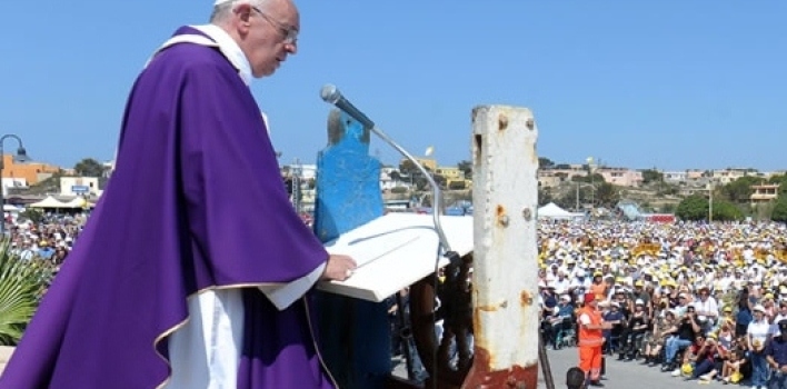 «Lampedusa: homilía programática de un Pontificado»