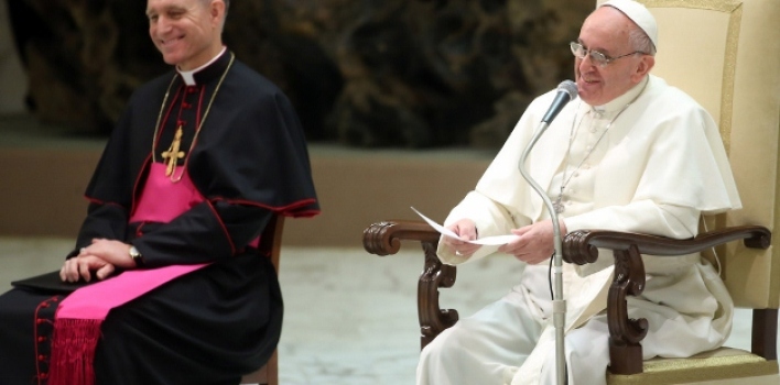 Habla el secretario de Benedicto XVI: “La diversidad entre Francisco y Benedicto ha sido utilizada para crear una antítesis”