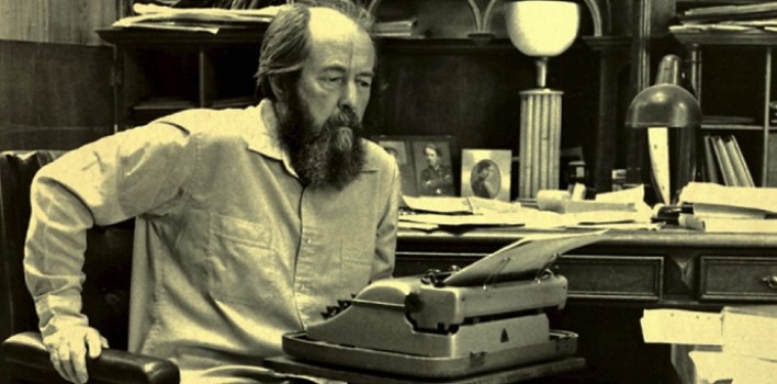 Solzhenitsyn I: Los hombres se han olvidado de Dios, esa es la causa de todo