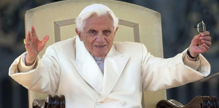 «El hombre ha sido creado por Dios y para Dios » Papa Benedicto XVI
