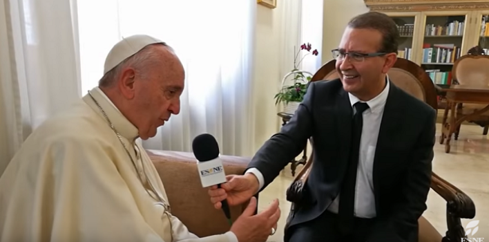 Iglesia en salida, puertas abiertas, cristianos en la calle y orantes: lo pide el Papa en televisión