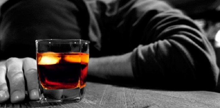 El abuso de alcohol entre adolescentes, “un problema que se agrava”