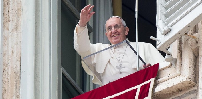 El Papa Francisco recuerda que la cruz es la puerta de la resurrección