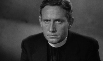 El temor de Spencer Tracy a hacer de cura y su abrazo final a la imagen de la Virgen