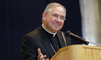 El Arzobispo de Los Ángeles recuerda las raíces cristianas de EE.UU y el papel de los primeros misioneros españoles