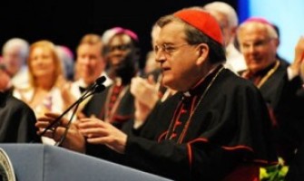 El Cardenal Raymond Burke : En la sociedad de hoy “la moral ha dejado de existir”