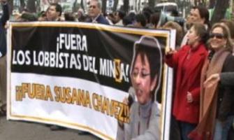 Pro-vidas exigen destitución de promotora del aborto en ministerio de salud en Perú