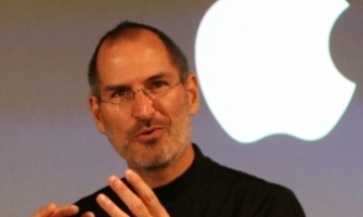 Steve Jobs es realmente un genio, pero incluso los genios necesitan nacer
