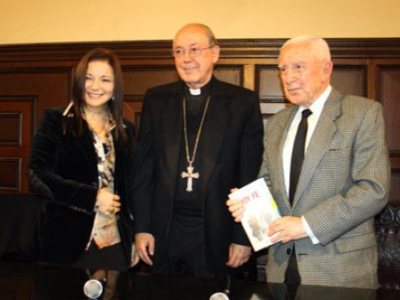 Cardenal Cipriani presenta su nuevo libro “Doy fe”