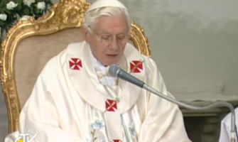 Benedicto XVI en la Fiesta de la Asunción nos recuerda que Dios nos espera