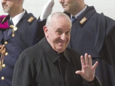 El biógrafo: “Bergoglio nunca apoyó la dictadura argentina»