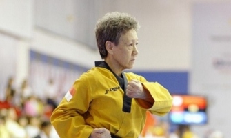 Misionera franciscana, logra casi a los 60 años su sueño de adolescente: ¡una medalla de taekwondo!