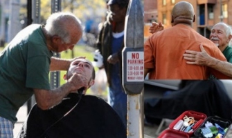 Anthony Cymerys, ‘Uncle Joe’, el barbero de 82 años que corta el cabello a cambio de abrazos