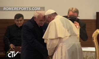Papa Francisco, emocionado: “No sabía que Albania había sufrido tanto”