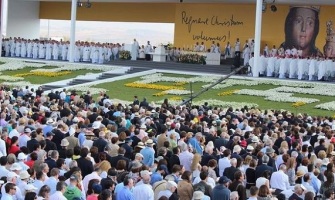 200.000 personas asisten a la beatificación de Álvaro del Portillo, primer prelado del Opus Dei