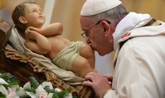 Papa Francisco: La Navidad consiste en que Dios está siempre ahí, esperándonos