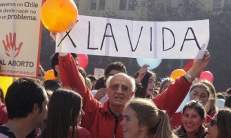 Miles de ciudadanos chilenos se manifiestan contra el nuevo proyecto de ley del aborto