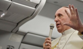 El Papa sobre los procesos de nulidad: «Los que piensan en el divorcio católico se equivocan»