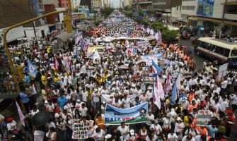 A los candidatos a la presidencia del Perú no les interesa ir contra la «Marcha por la Vida»
