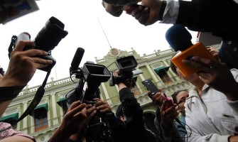 Señores Periodistas…