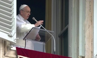 Francisco: Sigamos el ‘sí’ incondicional de María y no nuestro ‘sí pero…’