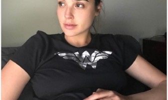 «Wonder Woman» revela que su gran «superpoder» es ser madre y presume de ello en Hollywood