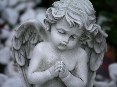 ¿Los niños que mueren “se convierten en angelitos”?