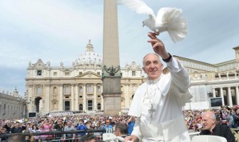 “La buena política está al servicio de la paz”, Papa Francisco