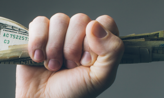 «Pero Dios le dijo: “¡Necio! Esta misma noche te reclamarán el alma»