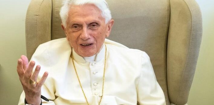 Emocionante carta de Benedicto XVI ante la muerte de su mejor amigo